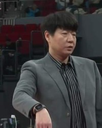 爱游戏体育官方网站-山东狂赢23分，斩获7连胜，反超辽篮，升至第8，强援3节爆砍38分